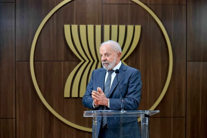 Lula Gera Polêmica com Fala sobre Traficantes e Se Retrata Após Críticas