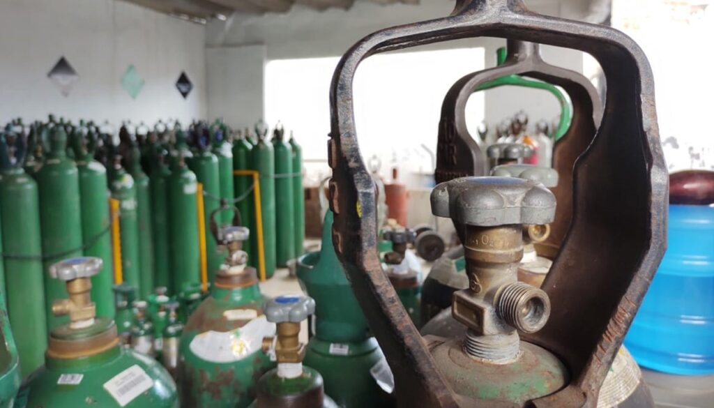 Justiça do Ceará Torna 12 Empresários Réus por Adulteração de Oxigênio na Pandemia