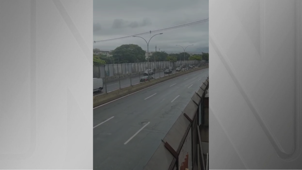 Tiroteio na Linha Amarela: Mulher morre e homem é baleado em incidente no Rio; PM apreende fuzil e vídeo registra ação