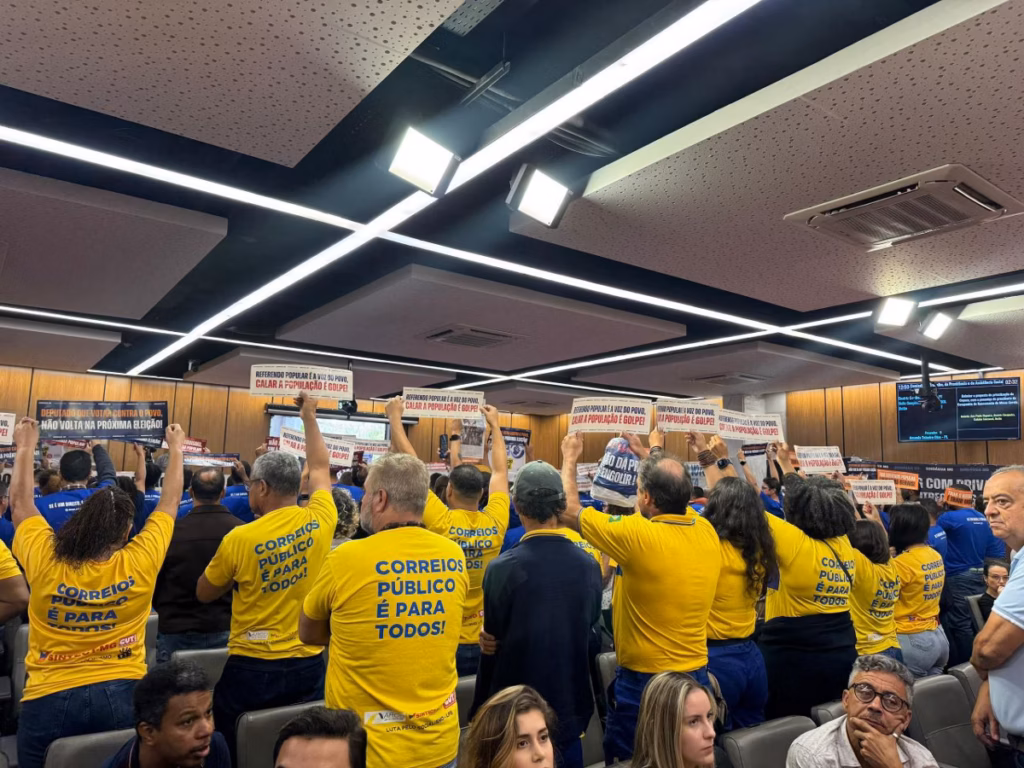 Privatização da Copasa: Audiência na ALMG é marcada por fortes protestos e embates sobre PEC 24/23