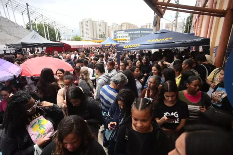 Enem 2025: Milhões de Candidatos Iniciam Primeiro Dia de Provas em Todo o Brasil