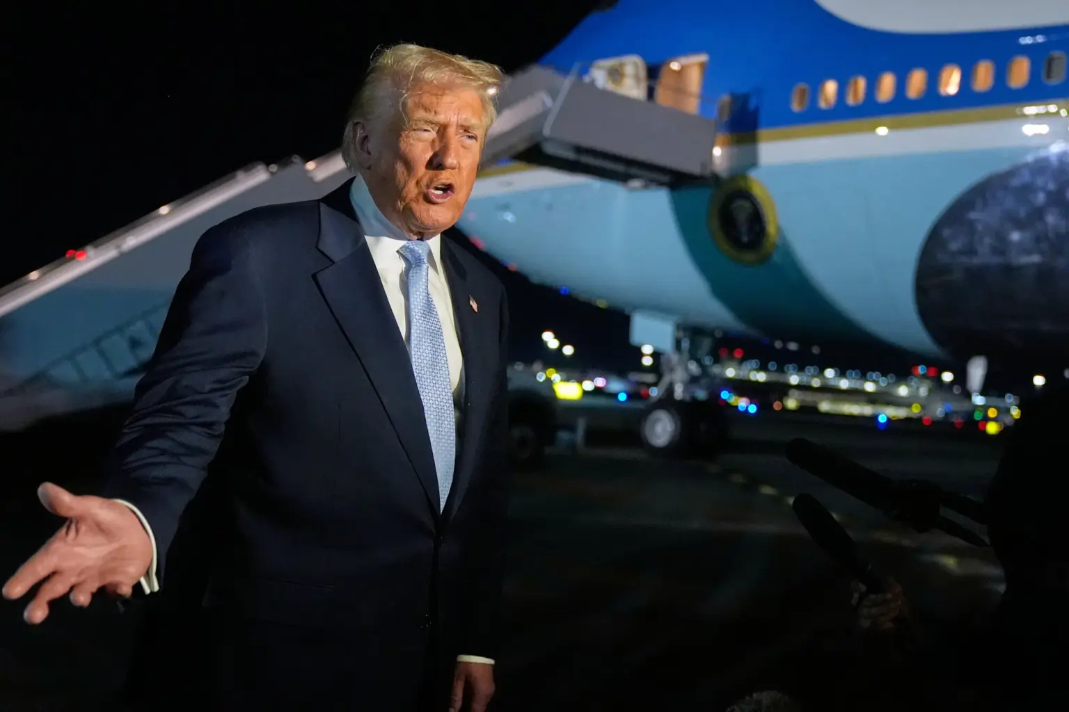 Flotilha à vista: tensão EUA x Venezuela põe tropas “na mesa” e eleva pressão máxima no Caribe