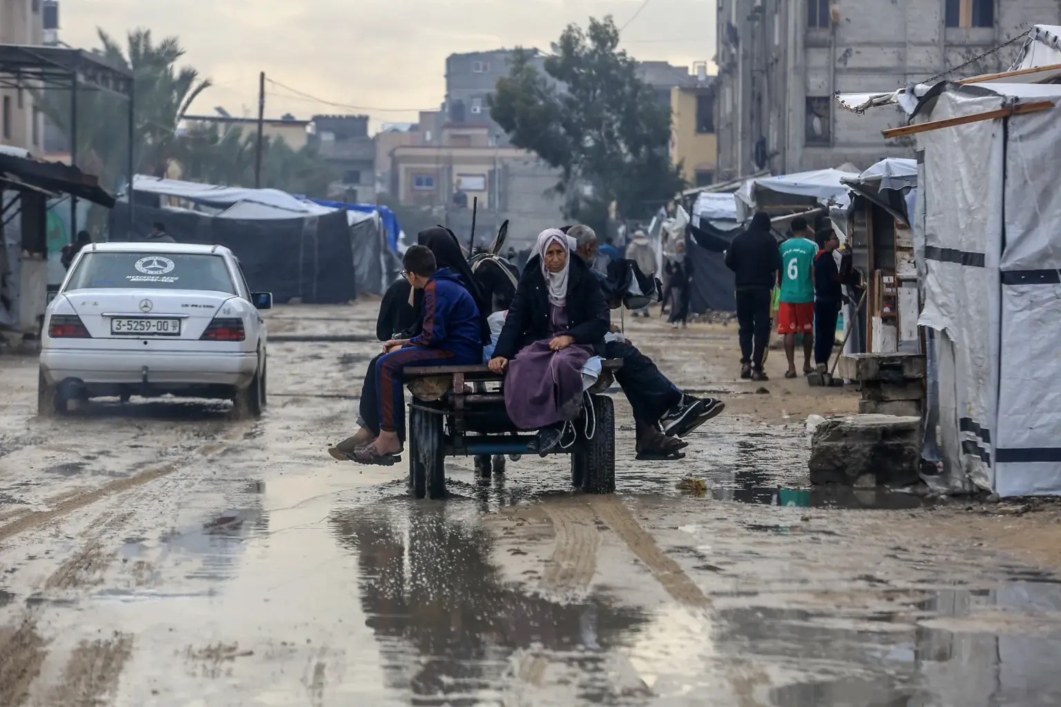 Crise humanitária em Gaza persiste mesmo sob cessar-fogo