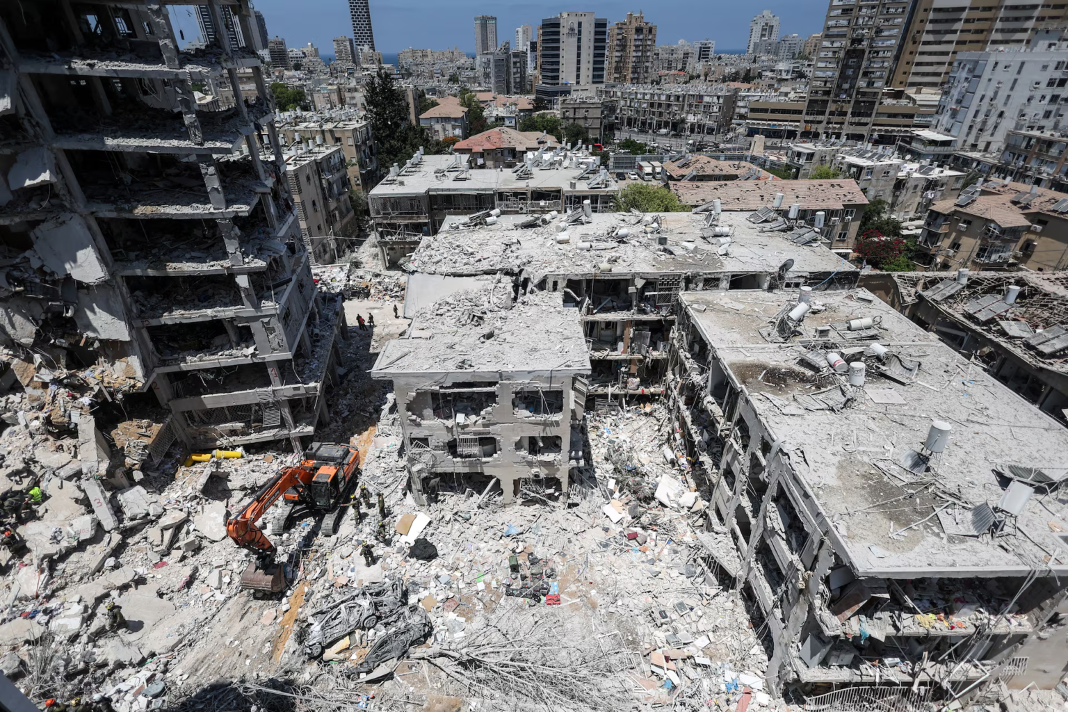 Tensões no Oriente Médio: Israel Enfrenta o Eixo do Terror Iraniano