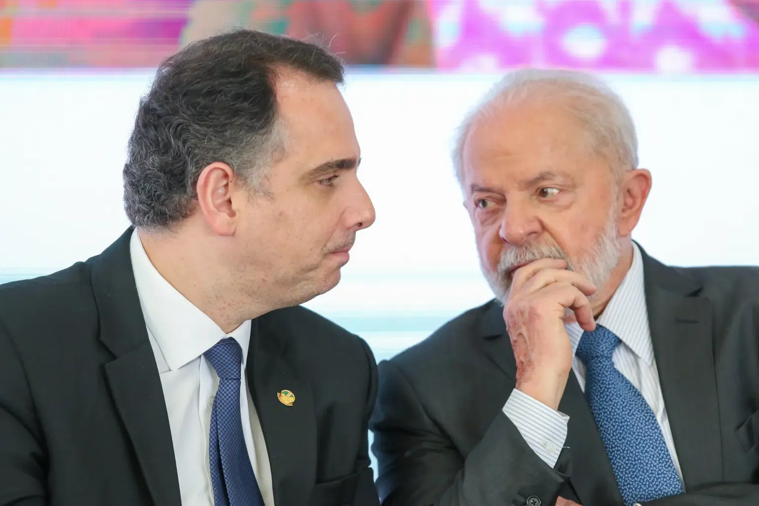 Lula Bancada Messias para o STF: Lealdade ao Núcleo Duro ou Risco Calculado à Governabilidade?