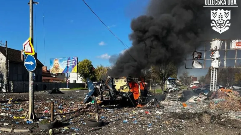 Ataque Ucraniano Paralisa Exportações de Petróleo Russas Via Porto no Mar Negro