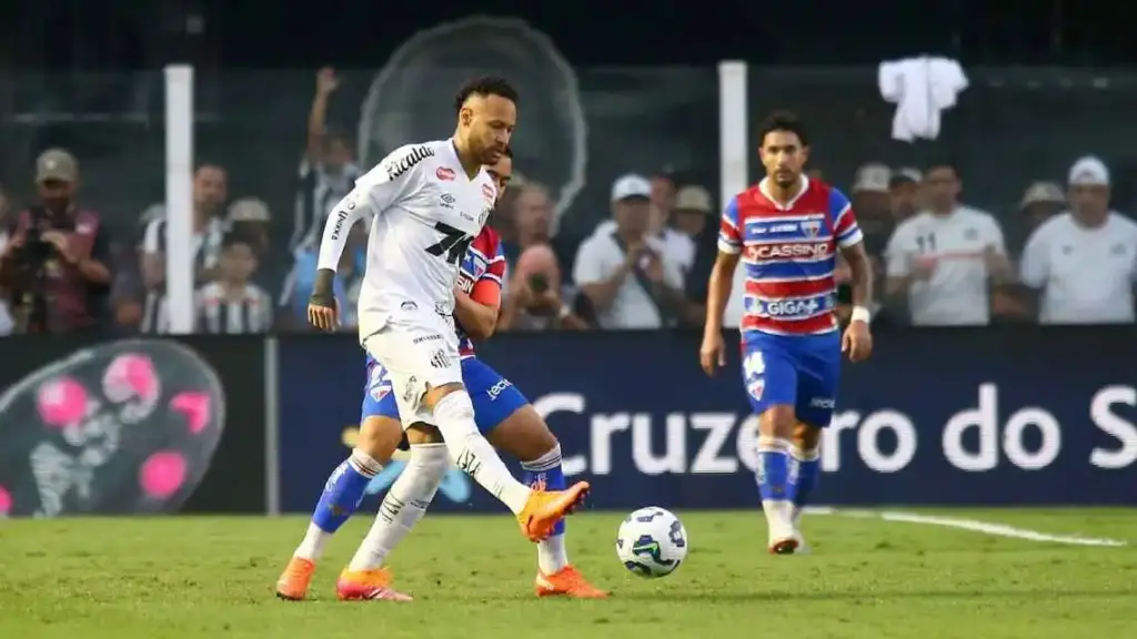 Neymar Retorna em Empate do Santos com Fortaleza e Luta Contra Rebaixamento se Intensifica