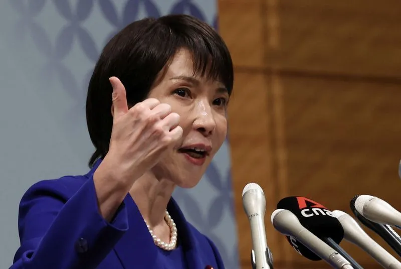 “Linha vermelha” no Pacífico: Takaichi reabre debate sobre princípios não nucleares e testa lei e ordem na segurança do Japão